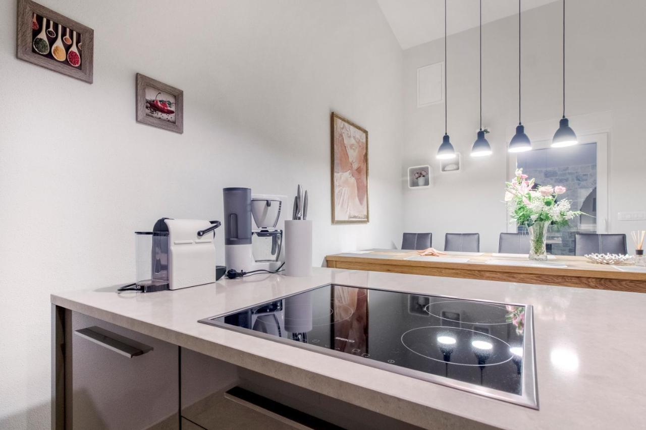 Dalmata Lounge Apartment Starigrad Paklenica