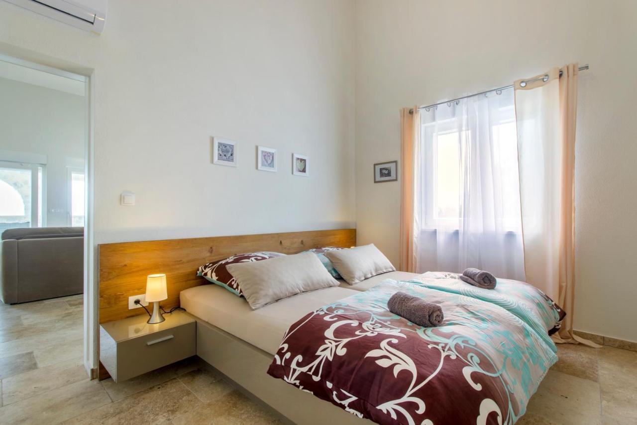 Dalmata Lounge Apartment Starigrad Paklenica